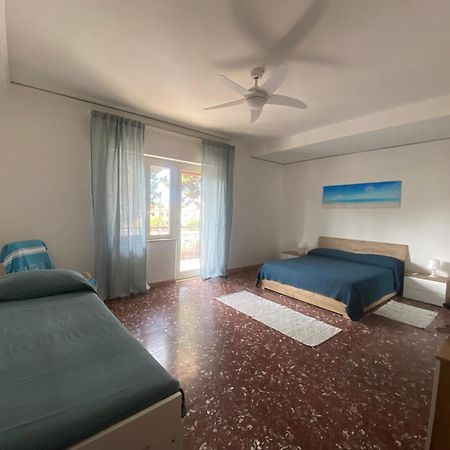 Appartamento Centrale Santa Marinella Buitenkant foto