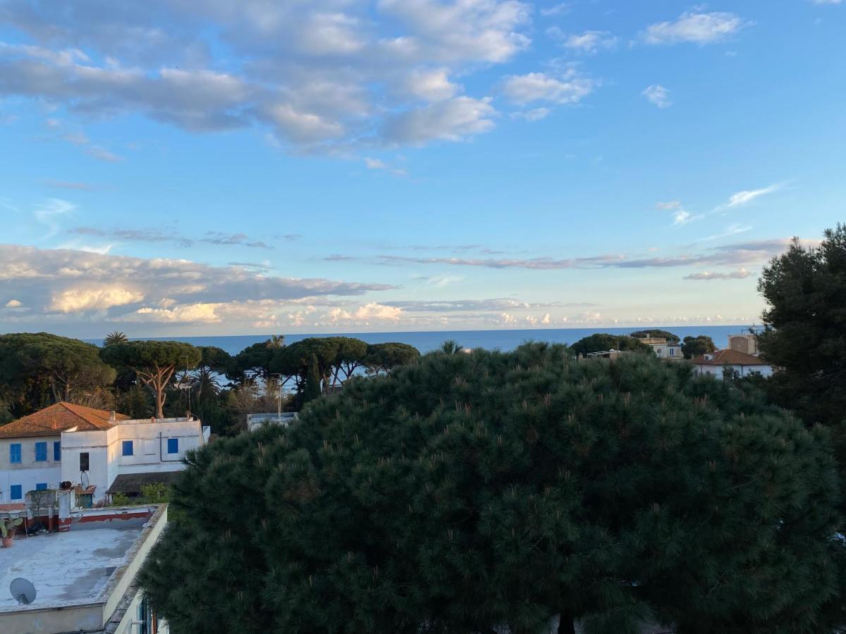 Appartamento Centrale Santa Marinella Buitenkant foto