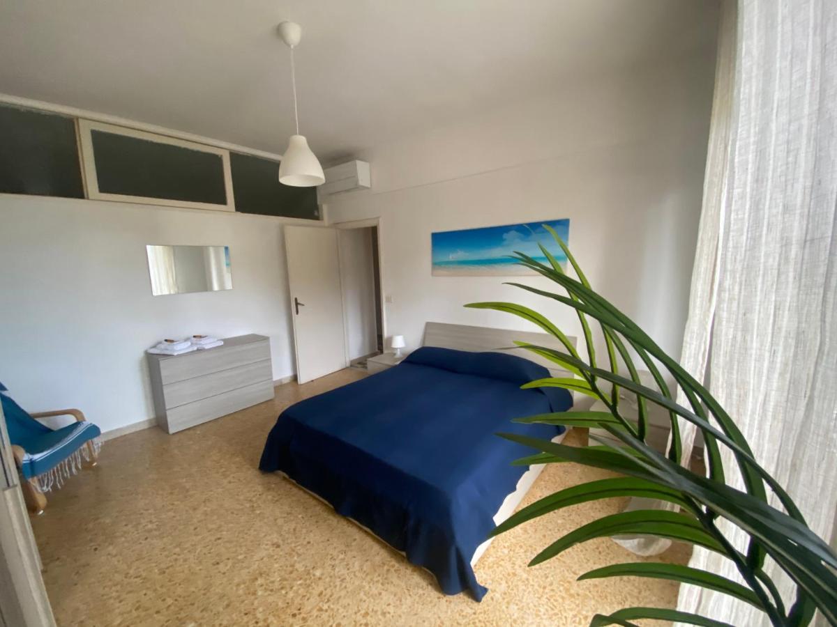 Appartamento Centrale Santa Marinella Buitenkant foto