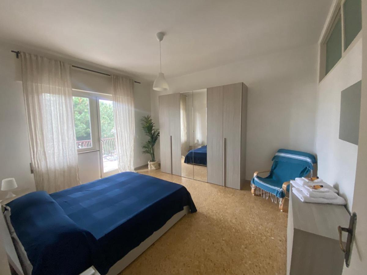 Appartamento Centrale Santa Marinella Buitenkant foto