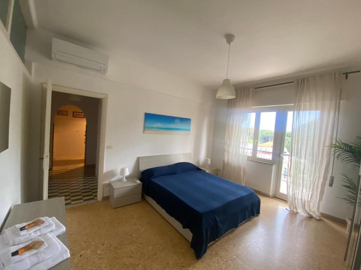 Appartamento Centrale Santa Marinella Buitenkant foto