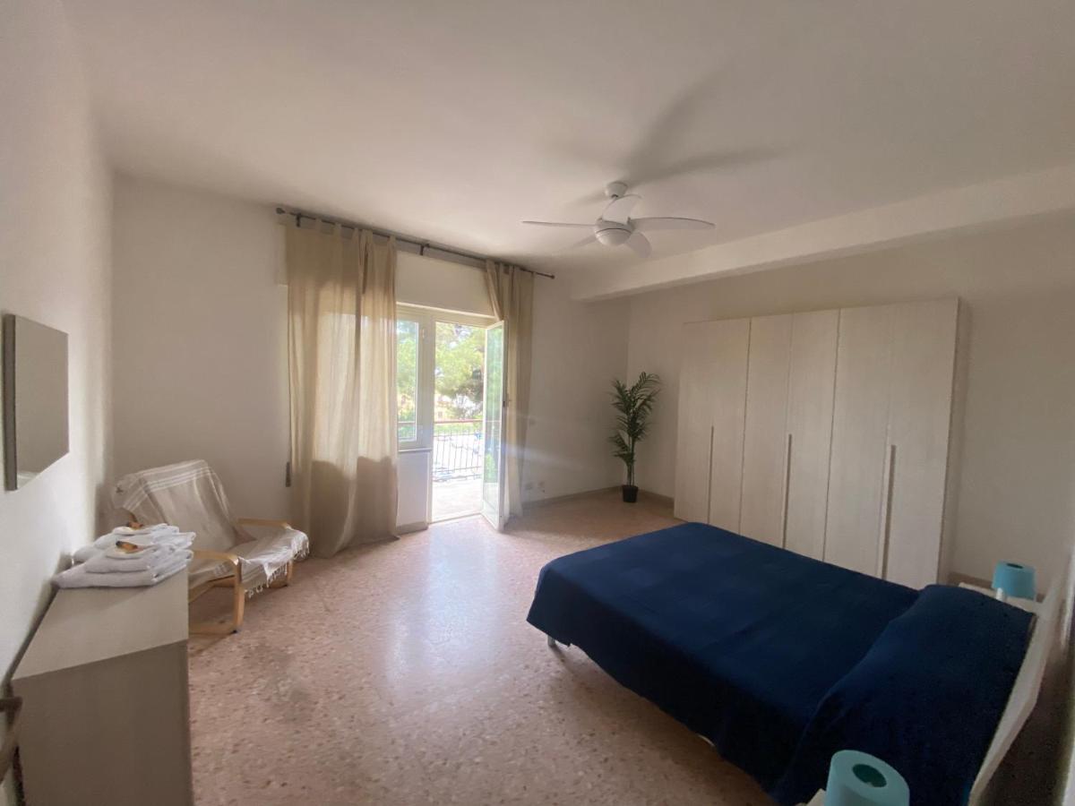 Appartamento Centrale Santa Marinella Buitenkant foto
