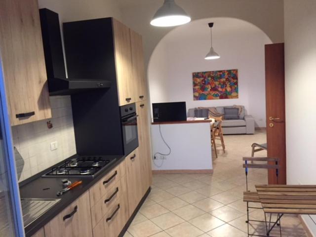 Appartamento Centrale Santa Marinella Buitenkant foto